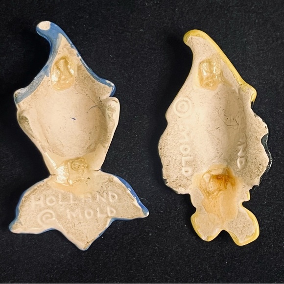 holland mold. pixie pins mid century brooch as is. crafts trinkets yellow blue - Picture 3 of 5